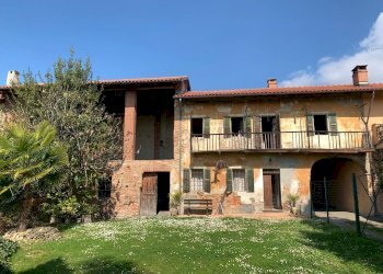 Farmhouse Via Tetti Trinità 78, Montaldo Torinese - photo 1