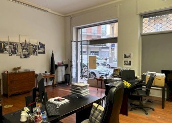 Commercial Premises Via Pollenzo 51, Torino (neighborhood San Paolo) - photo 10