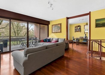 Four-room apartment via Gugliemo Marconi, hamlet Milano 3, Basiglio - photo 1