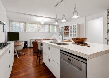 Four-room apartment via Gugliemo Marconi, hamlet Milano 3, Basiglio - photo 4