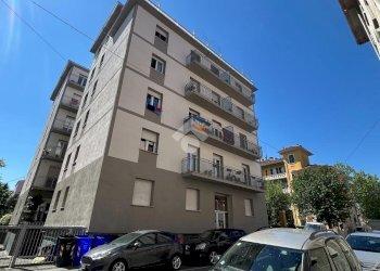 Two-room apartment Via Zara, Parma (neighborhood Oltretorrente) - photo 1