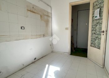 Two-room apartment Via Zara, Parma (neighborhood Oltretorrente) - photo 16