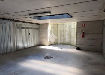 Box V. Umberto Balestreri, Torino (neighborhood Rebaudengo) - photo 6