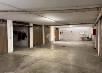 Box V. Umberto Balestreri, Torino (neighborhood Rebaudengo) - photo 6