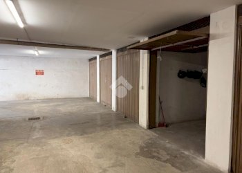 Box V. Umberto Balestreri, Torino (neighborhood Rebaudengo) - photo 7