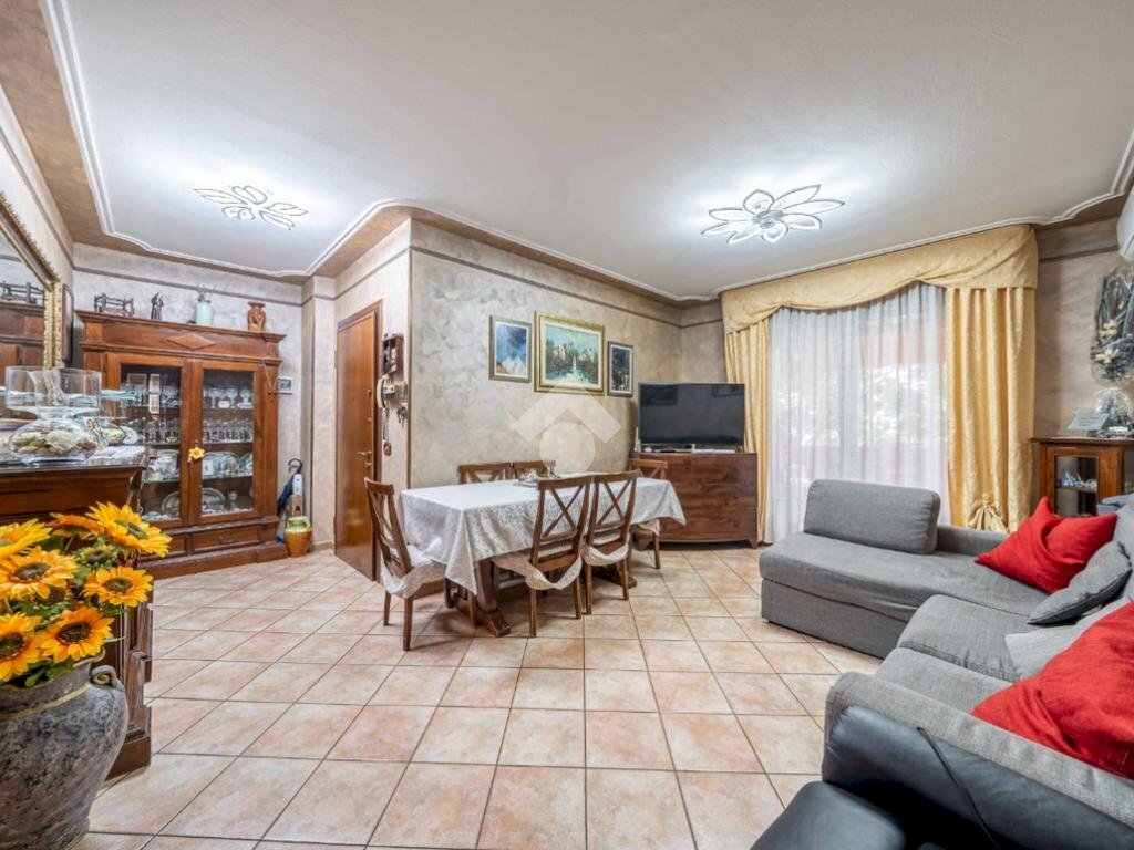 Appartamento Via Domenico Piani, Reggio nell'Emilia - foto 2