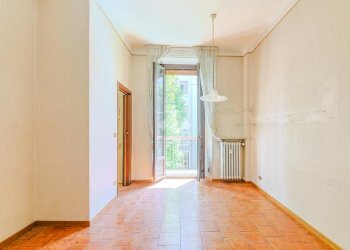 Two-room apartment Viale Sarca, Milano (neighborhood Bicocca) - photo 3