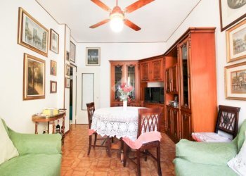 Three-room apartment Via oroboni, Milano (neighborhood Bruzzano) - photo 10