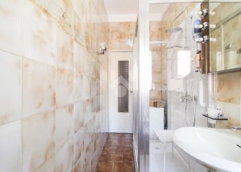 Three-room apartment Via oroboni, Milano (neighborhood Bruzzano) - photo 12