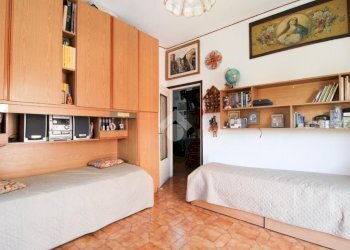 Three-room apartment Via oroboni, Milano (neighborhood Bruzzano) - photo 16