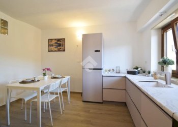 Four-room apartment Corso Casale, Torino (neighborhood Borgo Po) - photo 5