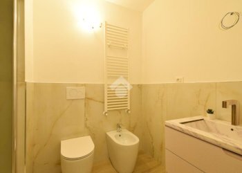 Four-room apartment Corso Casale, Torino (neighborhood Borgo Po) - photo 12