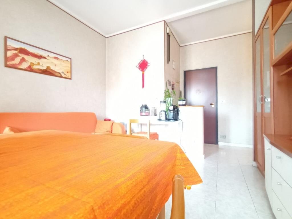 Two-room apartment Via Fratelli de Maistre, Torino (neighborhood Mirafiori Sud) - photo 3