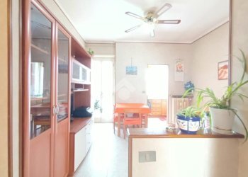 Two-room apartment Via Fratelli de Maistre, Torino (neighborhood Mirafiori Sud) - photo 2
