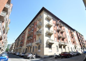 Bilocale Via Antonio Canova, Torino (zona San Salvario) - foto 1
