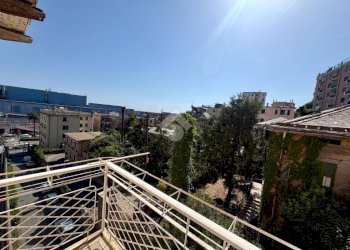 Quadrilocale Via Cornigliano, Genova (zona Cornigliano) - foto 3