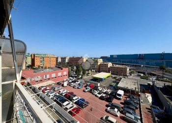 Quadrilocale Via Cornigliano, Genova (zona Cornigliano) - foto 9