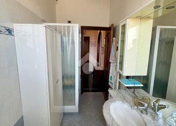 Quadrilocale Via Cornigliano, Genova (zona Cornigliano) - foto 13