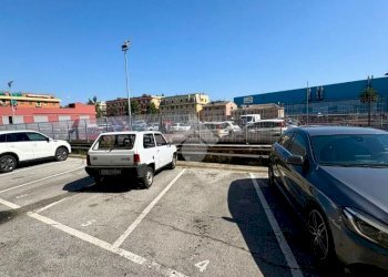 Quadrilocale Via Cornigliano, Genova (zona Cornigliano) - foto 18