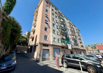 Quadrilocale Via Cornigliano, Genova (zona Cornigliano) - foto 21