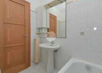 Four-room apartment Via Veglia, Torino (neighborhood Mirafiori Nord) - photo 22