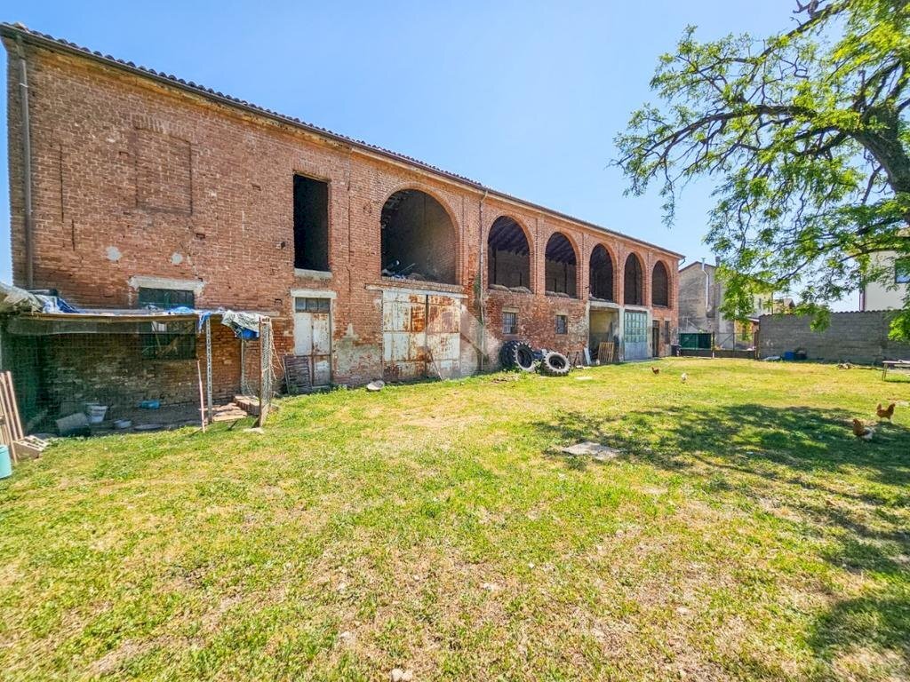 Rustic Via Luigi Lodi, Alessandria - photo 1