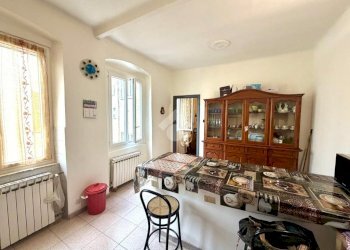 Three-room apartment Via Enrico Cernuschi, Genova (neighborhood Teglia) - photo 9
