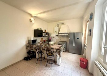 Three-room apartment Via Enrico Cernuschi, Genova (neighborhood Teglia) - photo 10