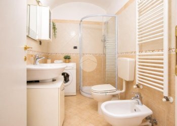 Two-room apartment Via giuseppe airenti, Imperia - photo 8