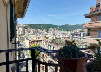Bilocale Passo Olivette, Genova (zona Marassi) - foto 1