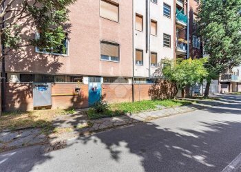 Trilocale Via Achille Grandi, Lainate - foto 2