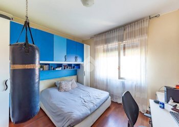 Trilocale Via Achille Grandi, Lainate - foto 13
