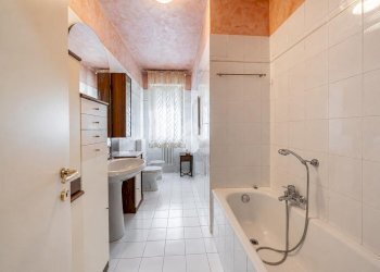 Trilocale Via Giovannino Guareschi, Parma (zona Malandriano) - foto 15