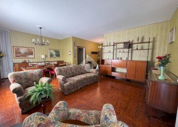 Four-room apartment Via Renato Cuttica, Legnano - photo 8