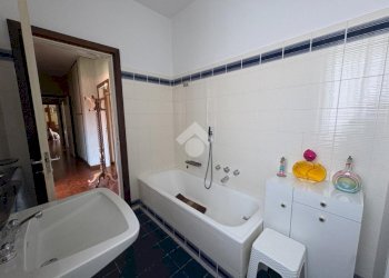 Four-room apartment Via Renato Cuttica, Legnano - photo 23
