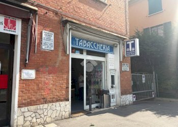 Negozio Via Massarenti, Bologna (zona Massarenti) - foto 11