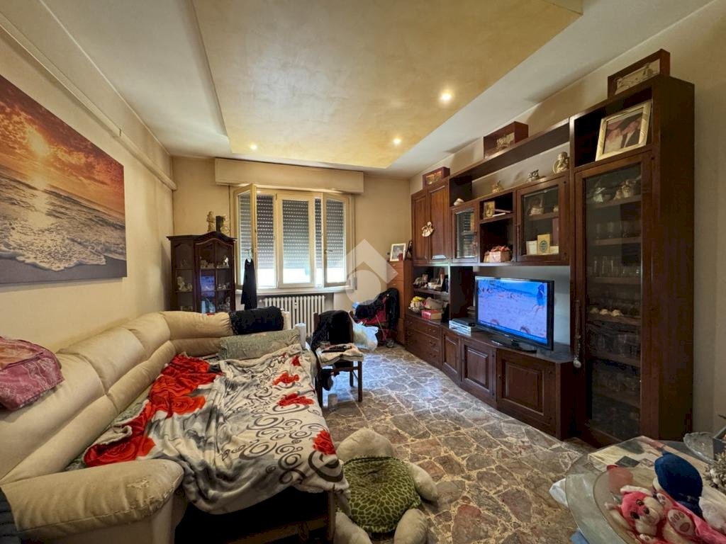 Two-room apartment Viale P. Gobetti, Modena (neighborhood Buon Pastore - Parco Amendola) - photo 2