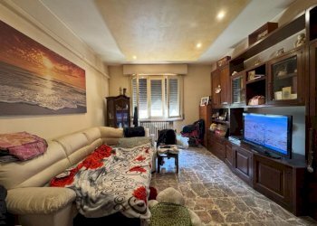 Bilocale Viale P. Gobetti, Modena (zona Buon Pastore - Parco Amendola) - foto 1