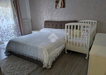 Three-room apartment Via Roma, Pessano con Bornago - photo 12