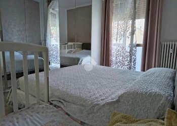 Three-room apartment Via Roma, Pessano con Bornago - photo 13