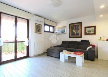 Trilocale Via Monte Conero, Bareggio - foto 3