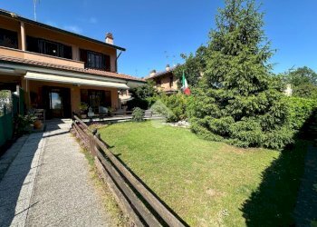 Terraced Villa Via Sacco e Vanzetti, Paullo - photo 1