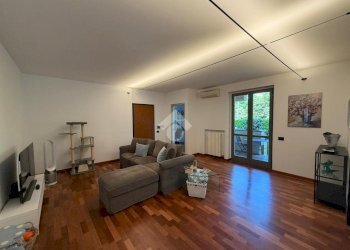 Four-room apartment Via Don Lorenzo Milani, Magenta - photo 3
