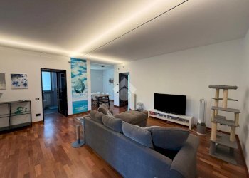 Four-room apartment Via Don Lorenzo Milani, Magenta - photo 4