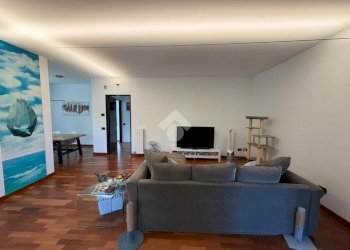Four-room apartment Via Don Lorenzo Milani, Magenta - photo 5