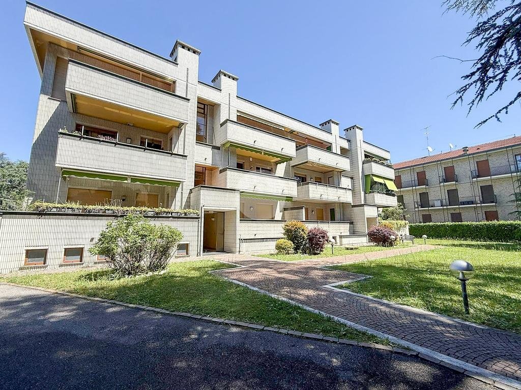 Trilocale Viale dei Fiori, Cusano Milanino - foto 1