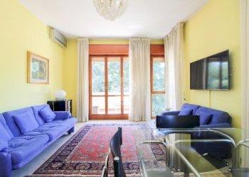 Three-room apartment Viale dei Fiori, Cusano Milanino - photo 8