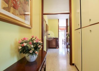 Three-room apartment Viale dei Fiori, Cusano Milanino - photo 17