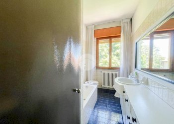 Three-room apartment Viale dei Fiori, Cusano Milanino - photo 23