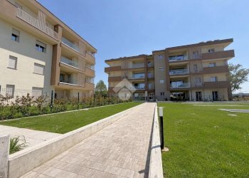 Trilocale Via Gianfranco Miglio, Trezzo sull'Adda - foto 1